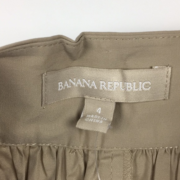 BANANA REPUBLIC Khaki Full Pockets Skirt - Picture 4 of 4